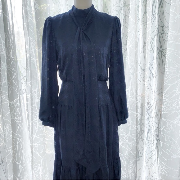 SALONI NAVY BLUE ISABEL LONG SLEEVE C BOW SILK BLEND JACQUARD MAXI DRESS - Picture 5 of 13